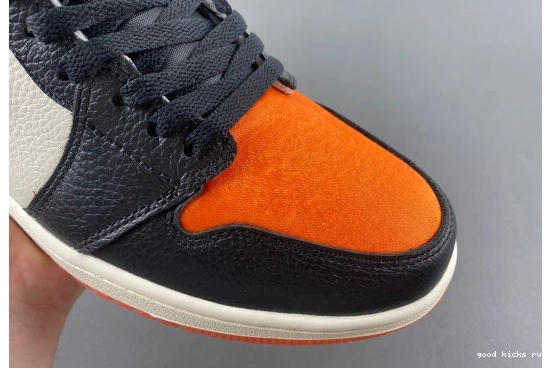 Air Jordan  AV3725-011 Satin 1  Backboard” “Shattered AV3725-010 0506